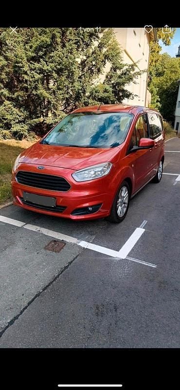 Rot Gebraucht 2015 Ford Tourneo Courier Van / Kleinbus | 4.900 € (Superpreis) - Bild 1/4