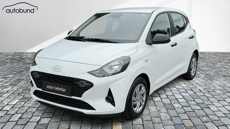 Weiss Neu 2025 Hyundai i10 Comfort Kleinwagen | 17.470 € (Fairer Preis) - Bild 1/4