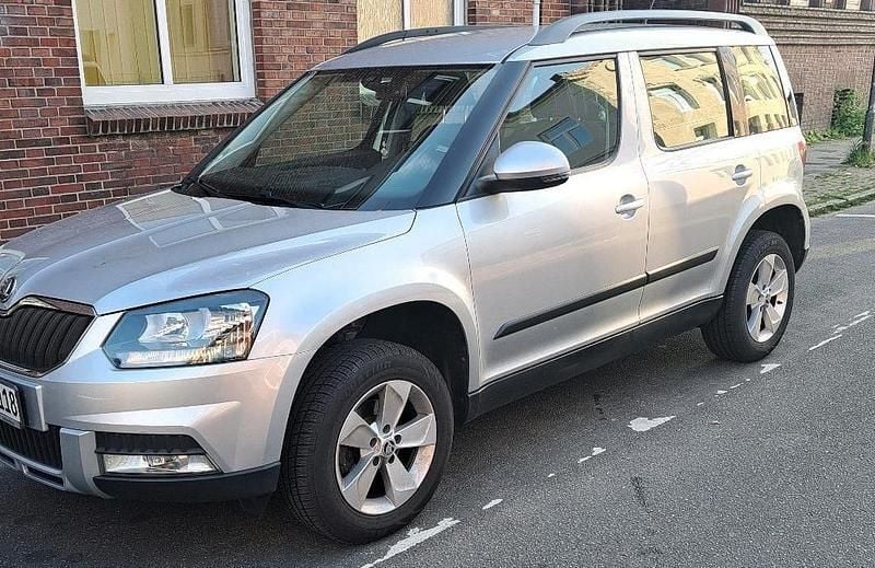 Gebraucht Skoda Yeti 122 PS (89 kW) 2014 Grau SUV