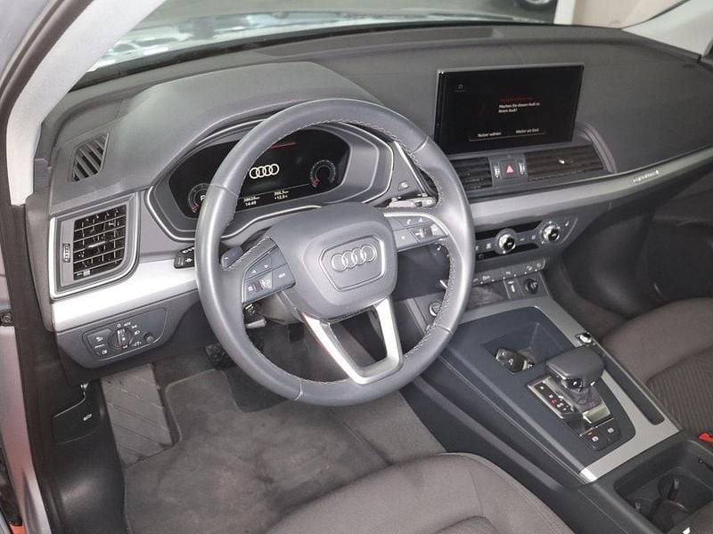 Gebraucht Audi Q5 Advanced 204 PS (150 kW) 2023 Florettsilber metallic (metallic) SUV