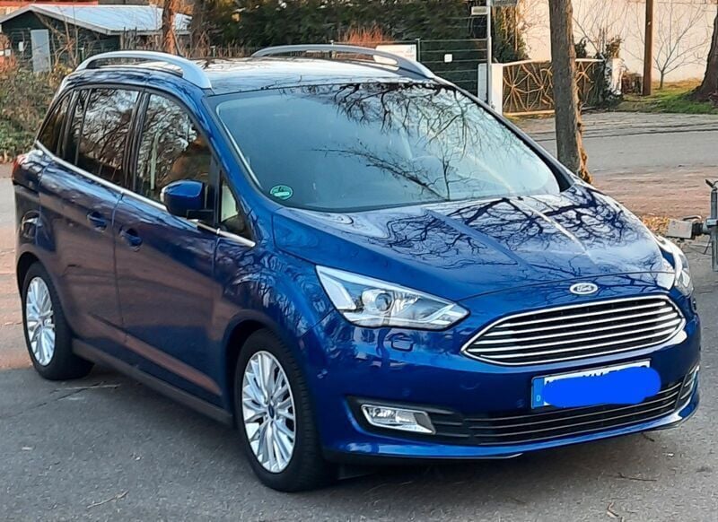 Blau Gebraucht 2016 Ford Grand C-Max Titanium Van / Kleinbus | 19.099 € (Teuer) - Bild 1/4