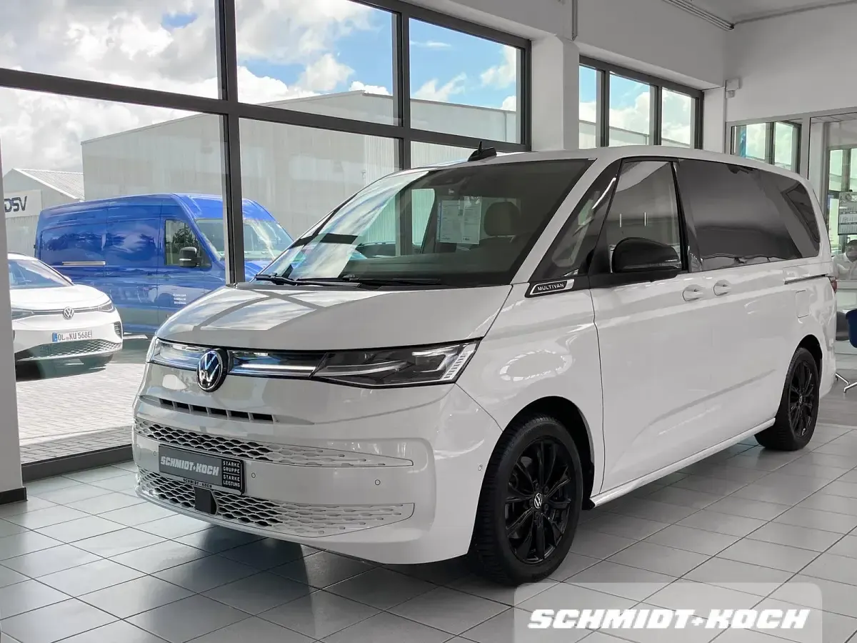 Gebraucht VW Multivan Goal 245 PS (180 kW) 2025 Candyweiß (weiß) Van / Kleinbus