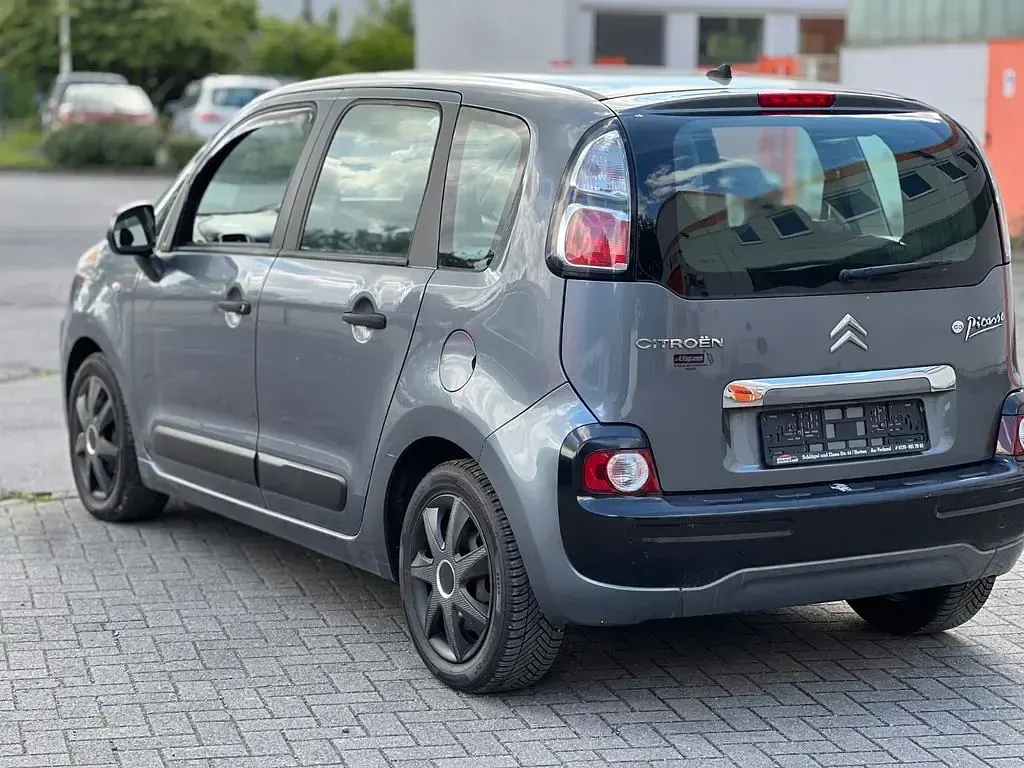 Gebraucht Citroën C3 Picasso Tendance 95 PS (69 kW) 2010 Grau Van / Kleinbus