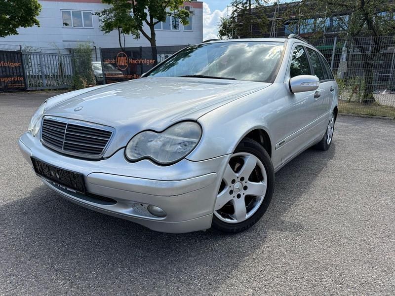 Silber Gebraucht 2002 Mercedes C200 Kombi | 1.990 € (Fairer Preis) - Bild 1/4