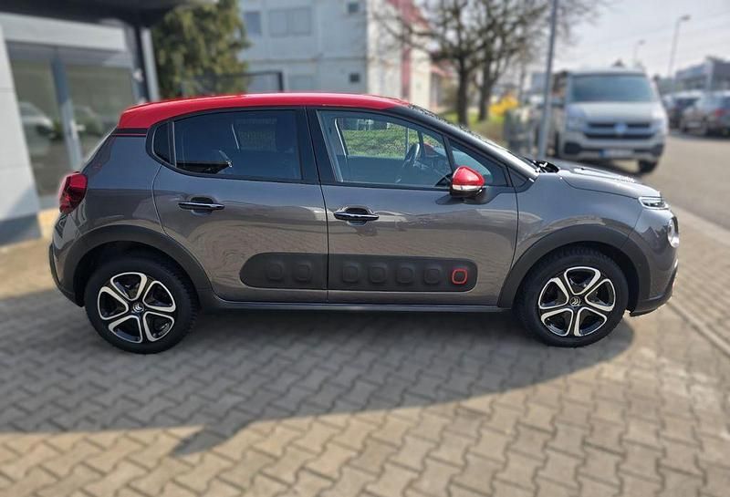 Gebraucht Citroën C3 Shine 110 PS (80 kW) 2019 Grau Kleinwagen