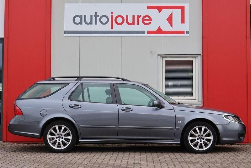 Gebraucht Saab 9-5 Linear 150 PS (110 kW) 2008 Grau Kombi