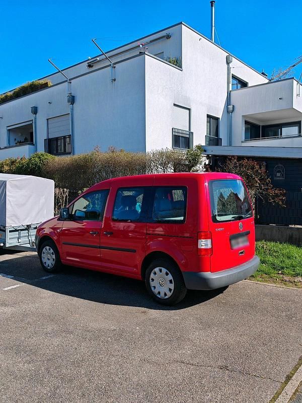 Gebraucht VW Caddy Life 102 PS (75 kW) 2009 Rot Van / Kleinbus