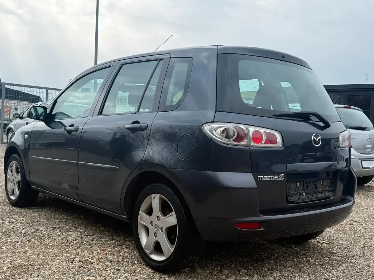 Gebraucht Mazda 2 80 PS (58 kW) 2007 Andere farben Kleinwagen