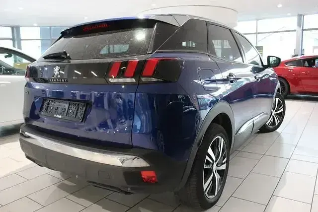 Gebraucht Peugeot 3008 Allure 131 PS (96 kW) 2020 Blau SUV