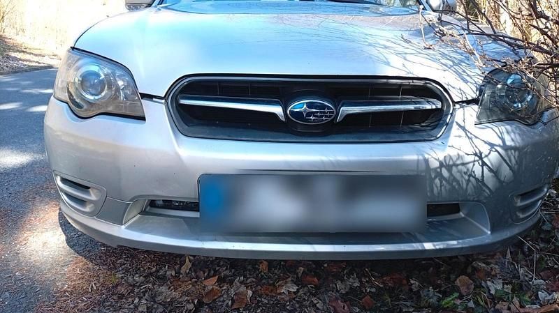 Gebraucht Subaru Legacy 137 PS (100 kW) 2004 Silber Limousine