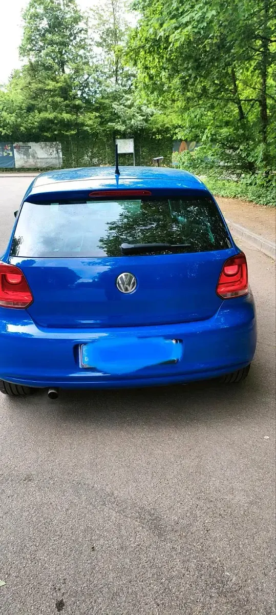 Gebraucht VW Polo Style 105 PS (77 kW) 2011 Blau Kleinwagen