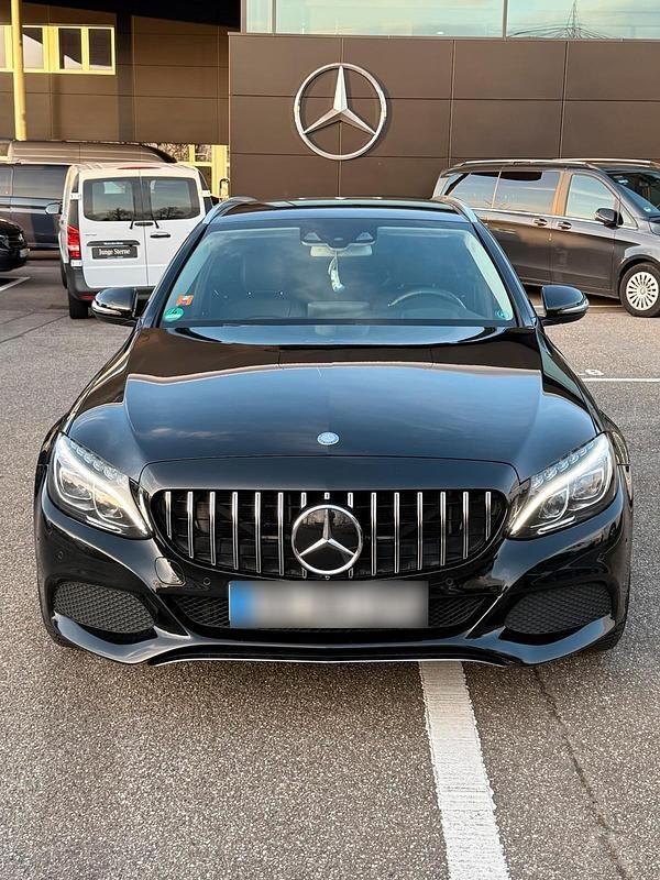 Gebraucht Mercedes C220 170 PS (125 kW) 2016 Schwarz Kombi