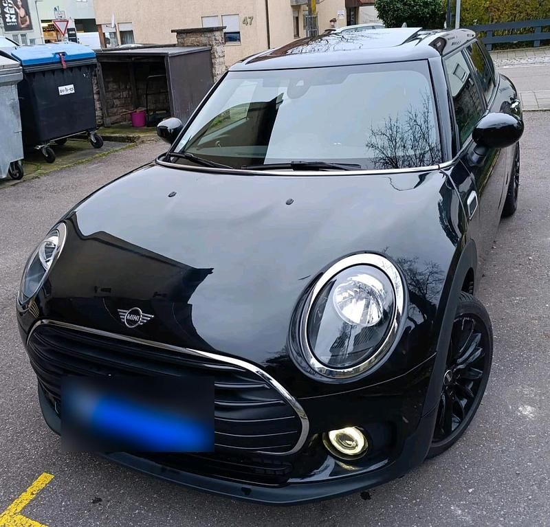 Schwarz Gebraucht 2019 Mini One Clubman Kombi | 17.400 € (Fairer Preis) - Bild 1/4