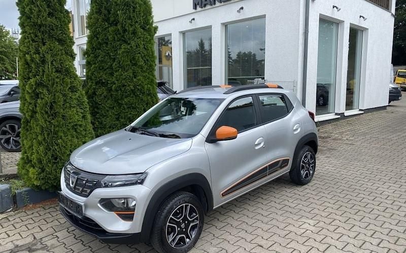 Lightninggrau metallic Gebraucht 2021 Dacia Spring Comfort Plus Kleinwagen | 10.490 € (Fairer Preis) - Bild 1/4