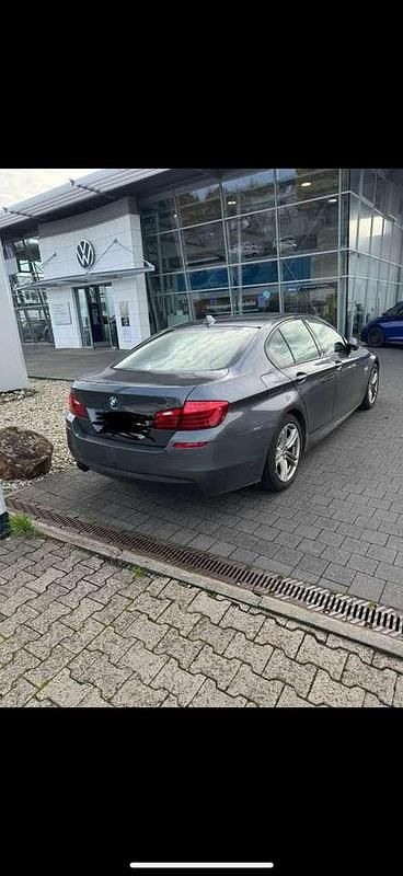 Gebraucht BMW 520 M Sport 190 PS (139 kW) 2016 Grau Limousine