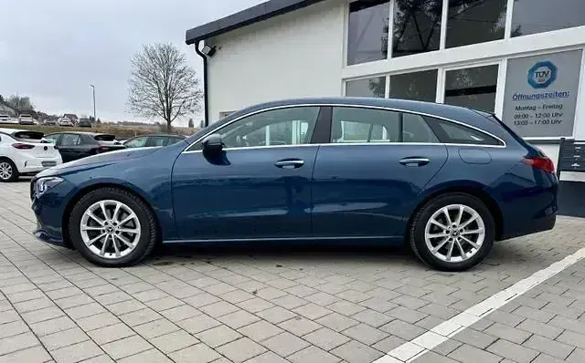 Gebraucht Mercedes CLA220 Progressive 190 PS (139 kW) 2022 Andere Coupé