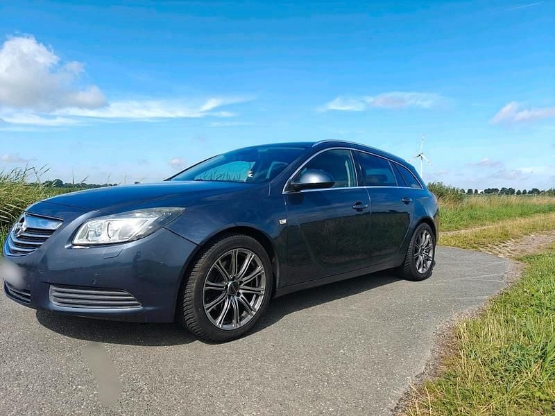 Gebraucht Opel Insignia 131 PS (96 kW) 2010 Blau Kombi