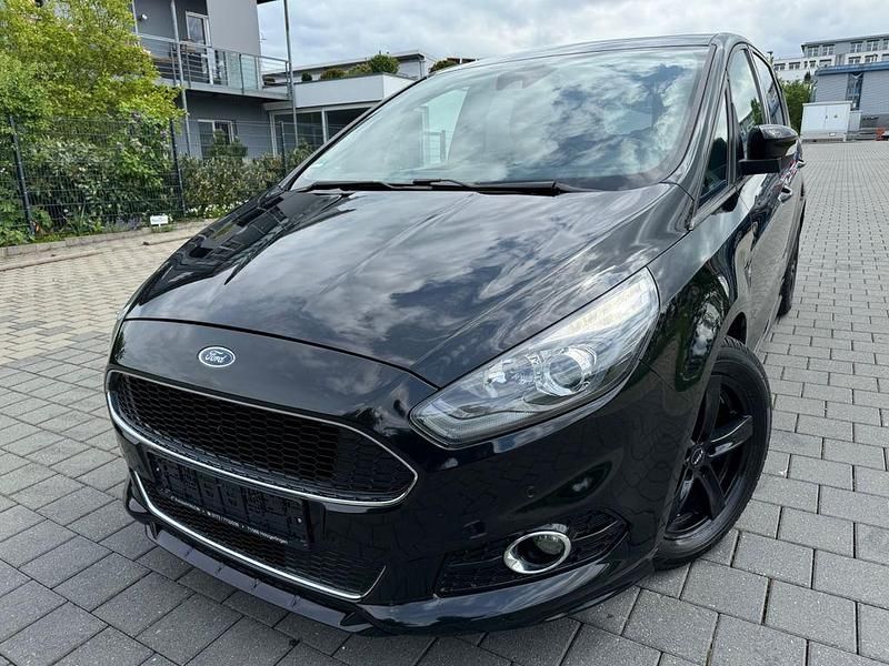 Gebraucht Ford S-MAX ST-Line 150 PS (110 kW) 2018 Schwarz Van / Kleinbus