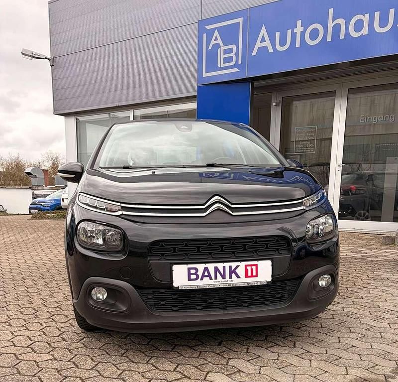 Gebraucht Citroën C3 Feel 82 PS (60 kW) 2019 Lackierung schwarz perla nera Kleinwagen