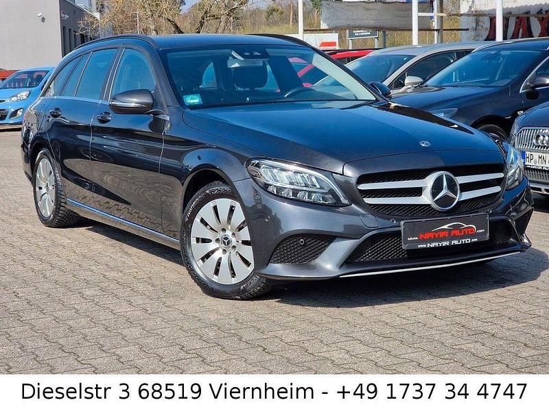 Gebraucht Mercedes C200 160 PS (117 kW) 2020 Grau Limousine