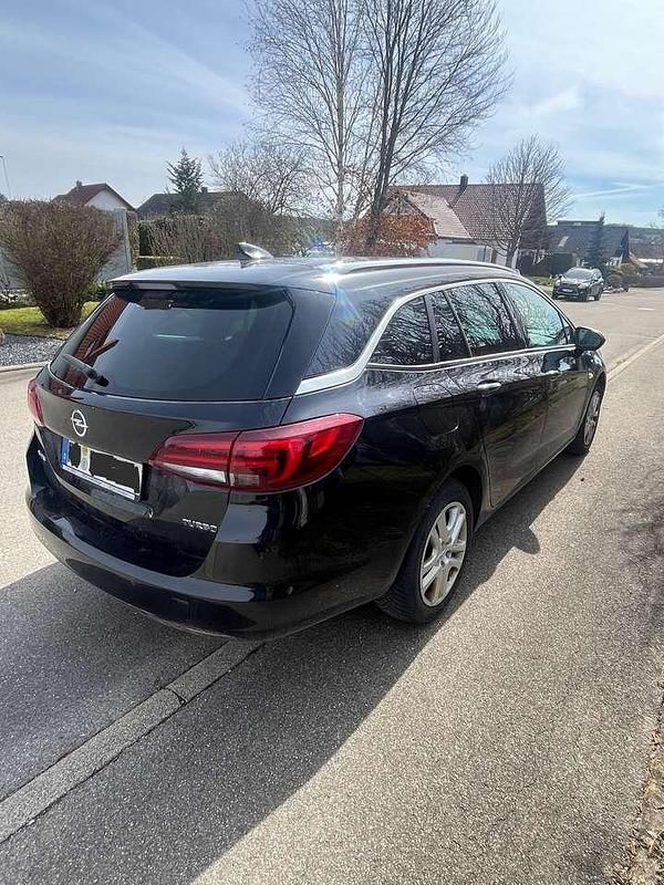 Gebraucht Opel Astra 150 PS (110 kW) 2017 Kombi