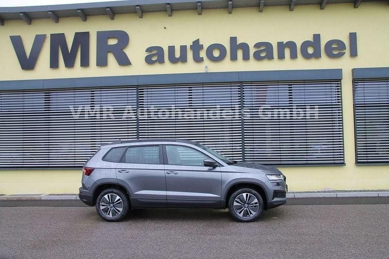 Neu Skoda Karoq 150 PS (110 kW) 2026 Grau SUV