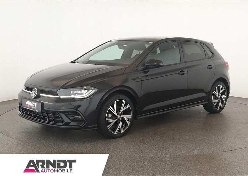 Deep black perleffekt Gebraucht 2025 VW Polo R-line Limousine | 26.984 € (Etwas zu teuer) - Bild 1/4