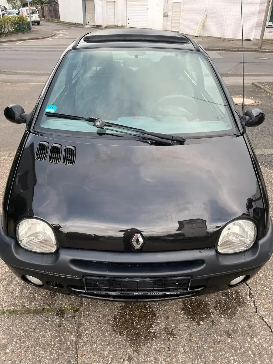Usata Renault Twingo 58 CV (42 kW) 2003 Nero Utilitaria
