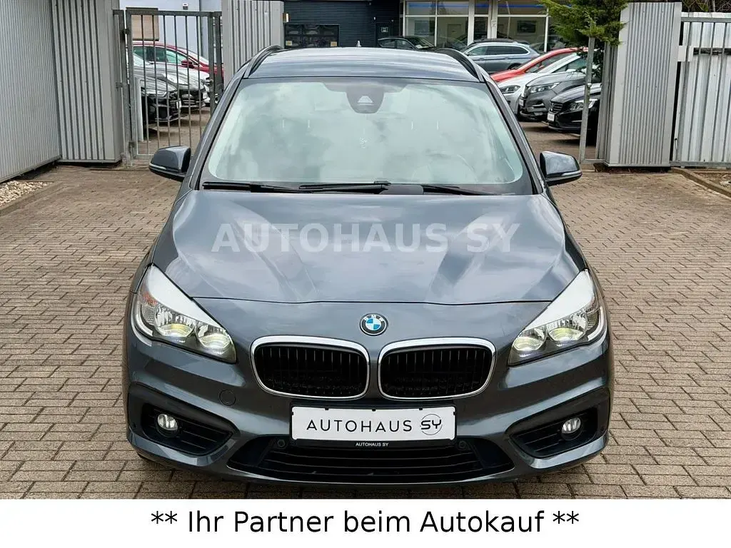 Gebraucht BMW 218 Gran Tourer Advantage 150 PS (110 kW) 2015 Grau Van / Kleinbus
