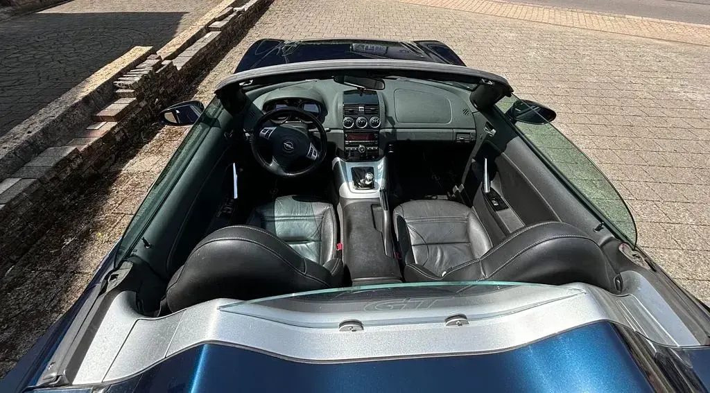 Occasion Opel GT 264 ch (194 kW) 2008 Bleue Cabriolet