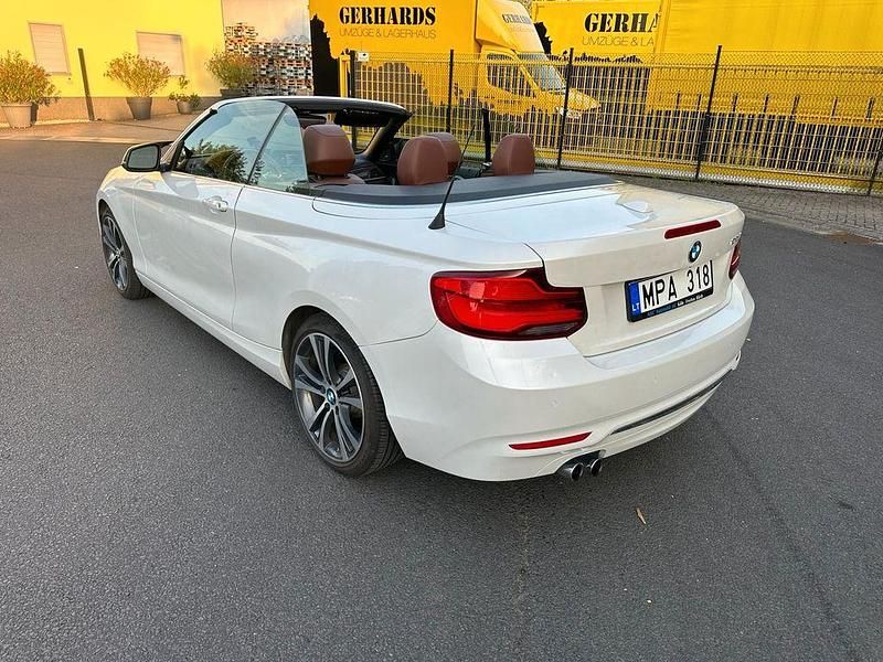 Gebraucht BMW 228 Luxury Line 245 PS (180 kW) 2016 Weiß Cabrio