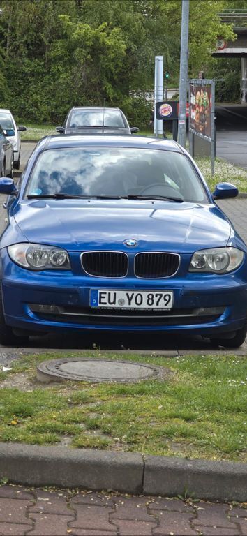 Blau Gebraucht 2007 BMW 116 Kleinwagen | 2.650 € (Etwas zu teuer) - Bild 1/4