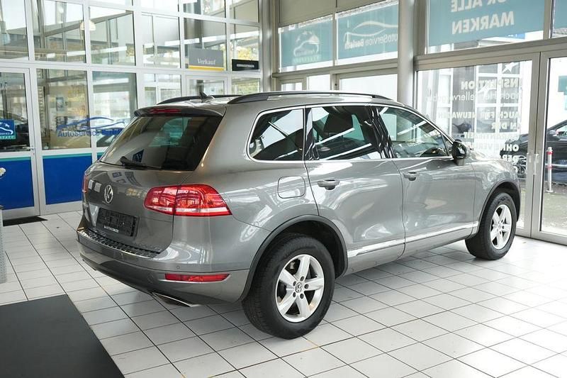 Gebraucht VW Touareg 245 PS (180 kW) 2014 Grau SUV
