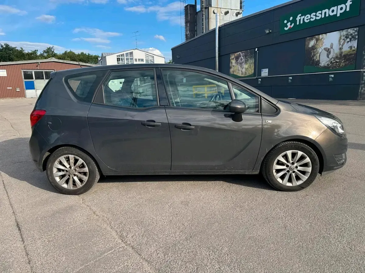 Gebraucht Opel Meriva 120 PS (88 kW) 2015 Grau Van / Kleinbus