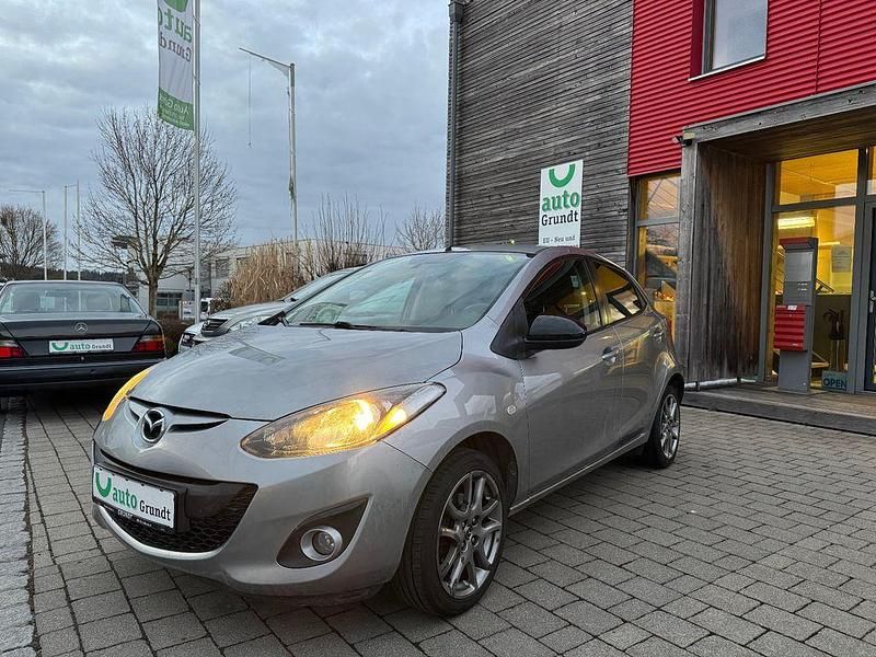Gebraucht Mazda 2 Edition 75 PS (55 kW) 2013 Aluminium Kleinwagen