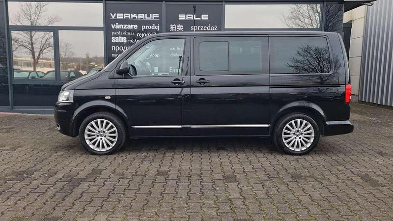Gebraucht VW Transporter Highline 179 PS (131 kW) 2012 Deep black perleffekt Van