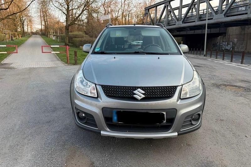Gebraucht Suzuki SX4 Comfort 135 PS (99 kW) 2010 Grau Limousine
