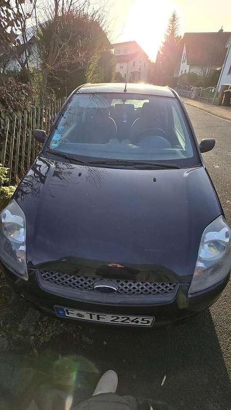 Gebraucht Ford Fiesta 63 PS (46 kW) 2007 Schwarz Limousine