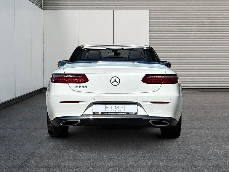 Usata Mercedes E200 184 CV (135 kW) 2017 Bianco Cabrio