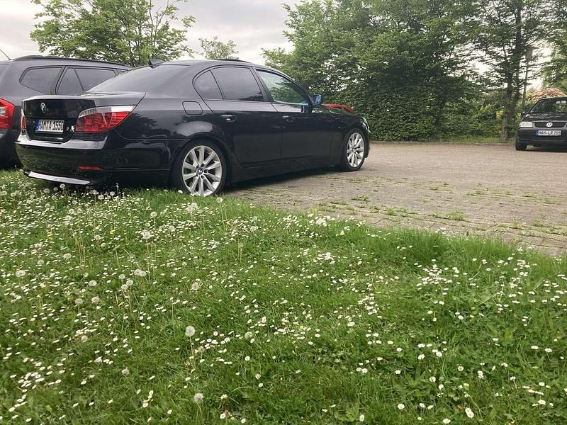 Gebraucht 2004 BMW 520 Limousine | 4.500 € (Teuer) - Bild 1/4