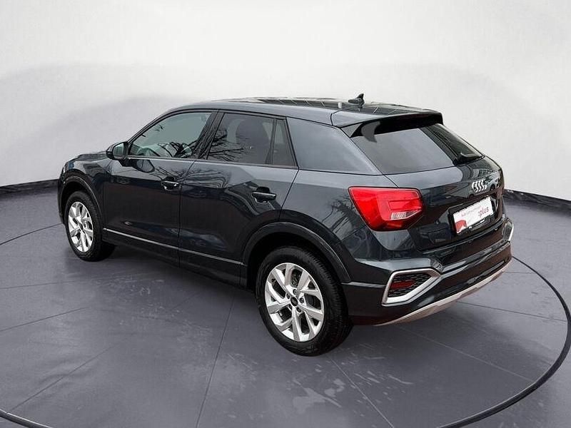 Używany Audi Q2 Advanced Plus 116 KM (85 kW) 2025 Szary SUV