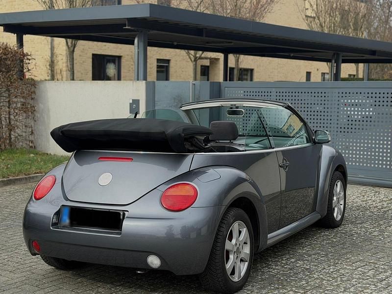 Gebraucht VW New Beetle Cabriolet 102 PS (75 kW) 2005 Grau Cabrio