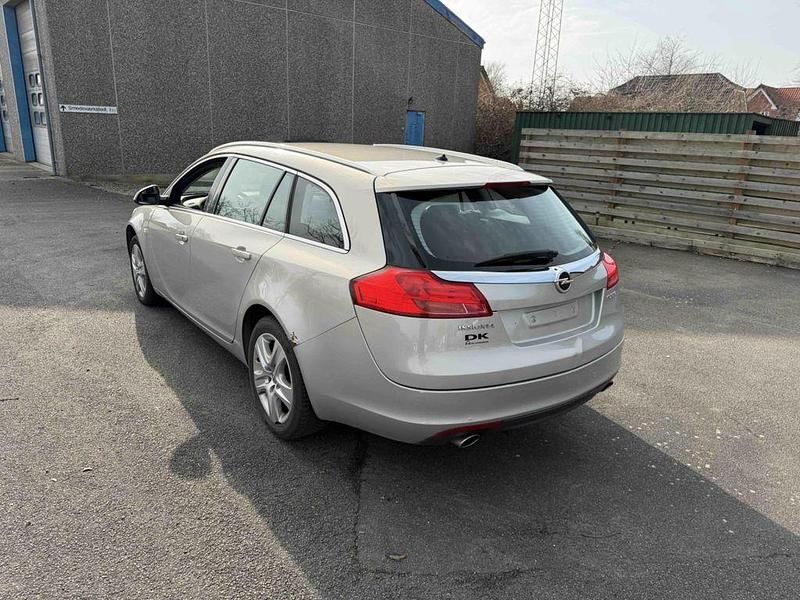 Gebraucht Opel Insignia Edition 179 PS (131 kW) 2010 Kombi