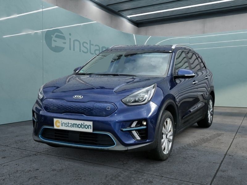 Blau Gebraucht 2022 Kia e-Niro Spirit SUV | 25.250 € (Etwas zu teuer) - Bild 1/4