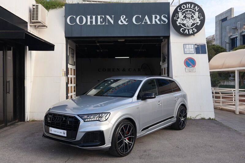 Silber Gebraucht 2021 Audi Q7 S-Line SUV | 66.900 € - Bild 1/4