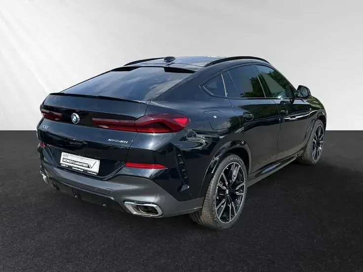 Gebraucht BMW X6 M Sport 381 PS (280 kW) 2025 Black sapphire metallic SUV