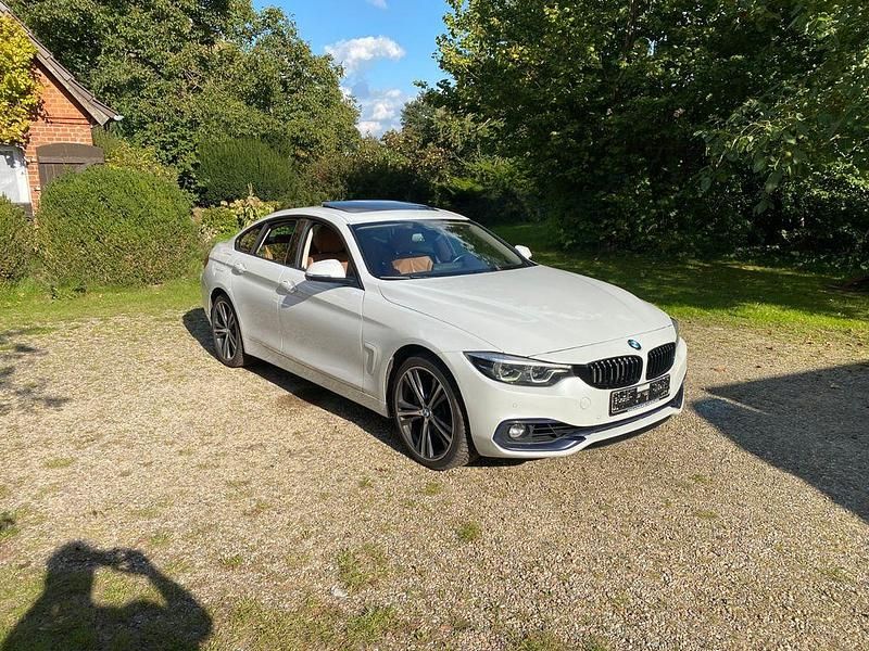 Weiß Gebraucht 2019 BMW 435 Gran Coupé Sport Line Coupé | 28.990 € (Etwas zu teuer) - Bild 1/4