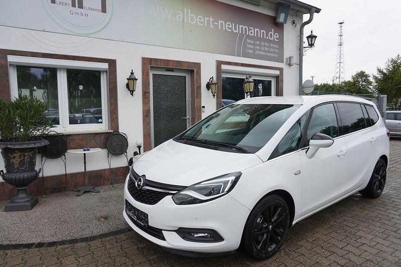 Gebraucht Opel Zafira Business Innovation 170 PS (125 kW) 2016 Weiß Van / Kleinbus