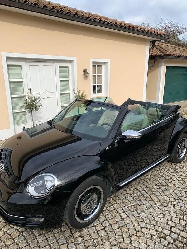 Second-hand VW Beetle S 105 CP (77 kW) 2014 Negru Hatchback