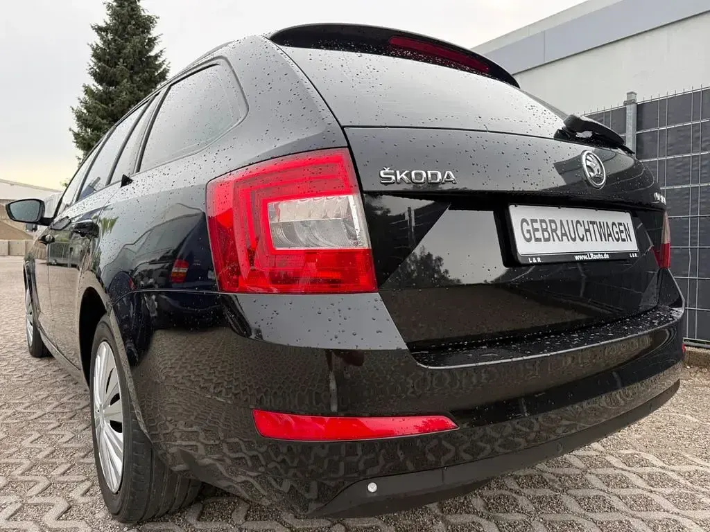 Gebraucht Skoda Octavia 150 PS (110 kW) 2014 Schwarz Kombi